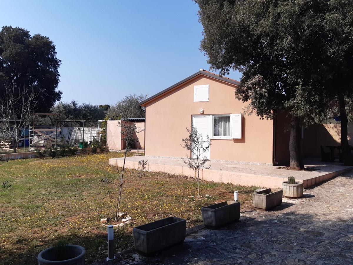 Lave II Cozy House Villa Liznjan Exterior photo